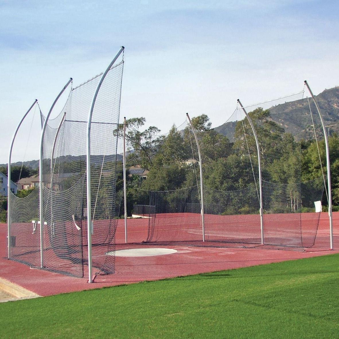 discus cage